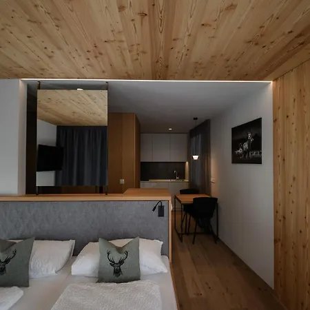 Apartment Emilia *